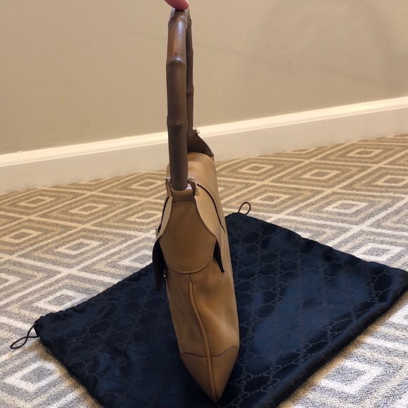 Authentic Gucci small shoulder bag - Picture 2 of 8